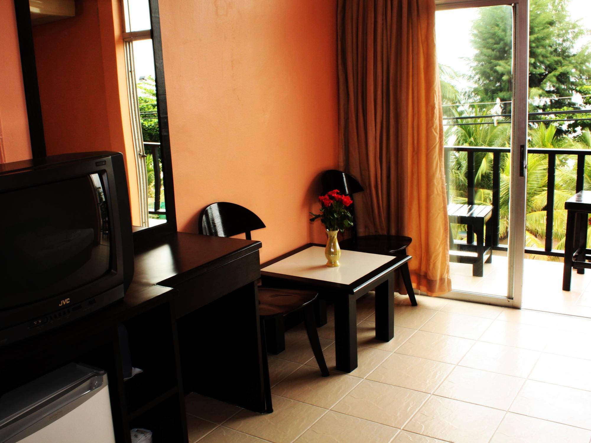 Opal House Hotel & Restaurant Ban Nong Tabaek Zewnętrze zdjęcie